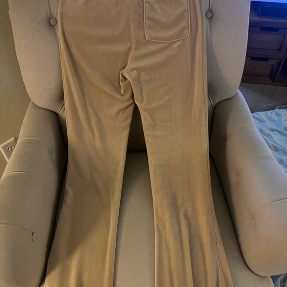 Hollister velour wide lag sweat suit - Picture 4 of 5
